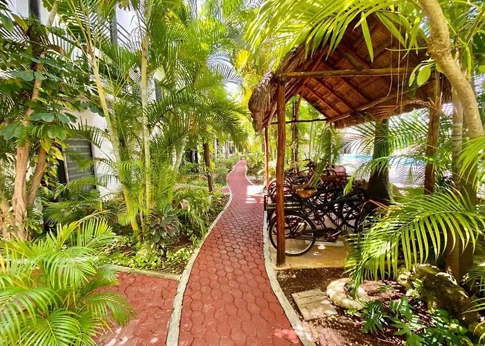 Amazing 2 Bedroom Steps From The Beach! *