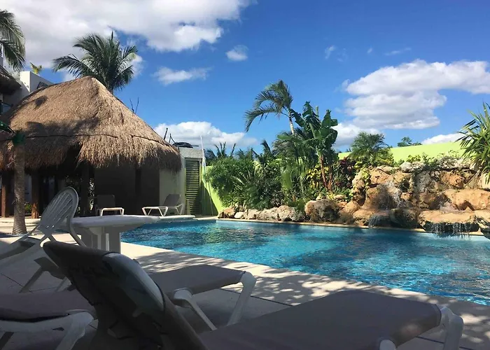 Amazing 2 Bedroom Steps From The Beach! Apartamento Playa del Carmen
